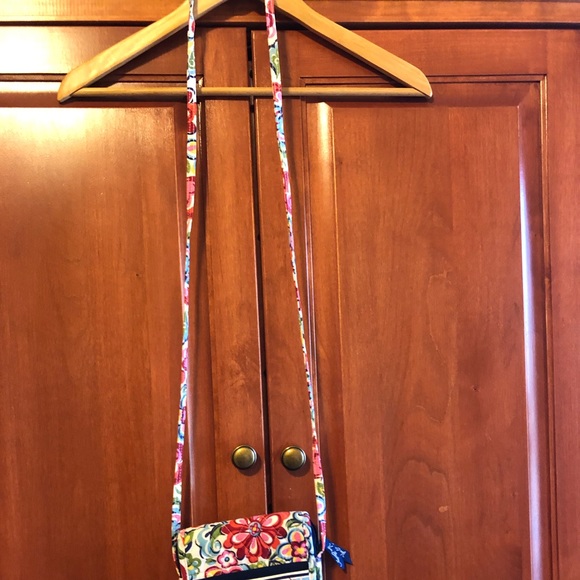 Vera Bradley Bag Bright Floral Print - Picture 2 of 9